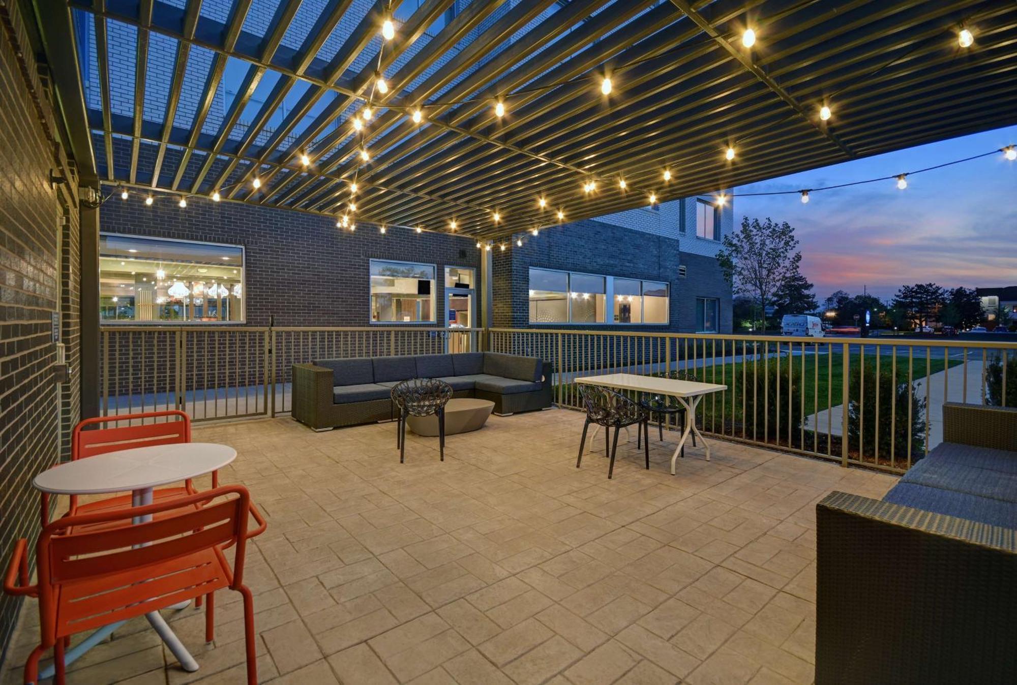 Tru By Hilton Troy Detroit, Mi Hotel Exterior photo